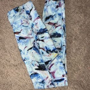 **SOLD**LULULEMON SIZE 4